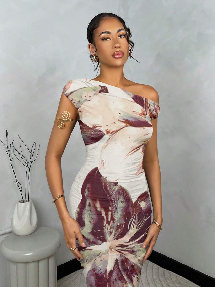 SHEIN BAE Vestido Bodycon Feminino Preto Sólido com Gola Assimétrica e Babados, Verão